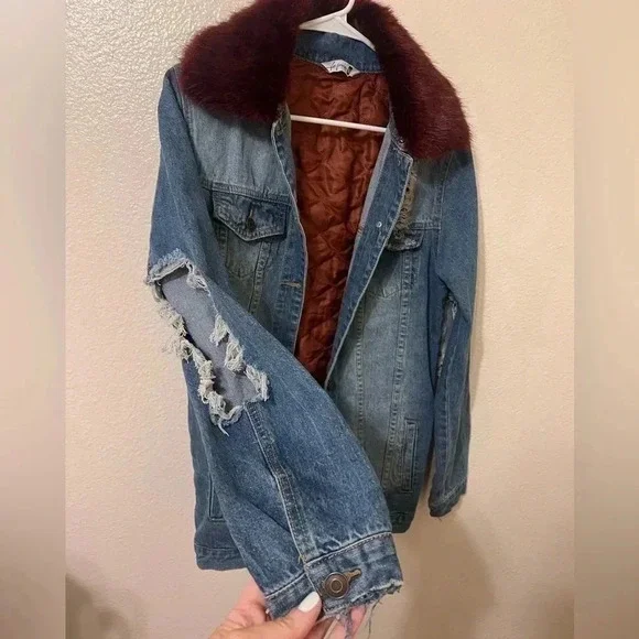 Denim Jacket with Faux Fur Collar - Picture 2 of 8